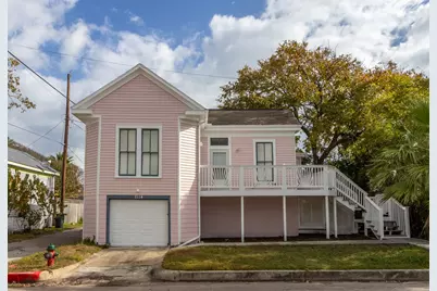 1114 12th Street, Galveston, TX 77550 - Photo 1