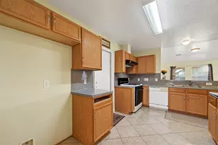 2831 Meiko Dr, Houston, TX 77045 - Photo 10