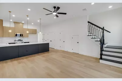 7956 Bonaire Unit A/B Street, Houston, TX 77028 - Photo 6