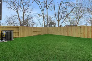 7956 Bonaire Unit A/B St, Houston, TX 77028 - Photo 34