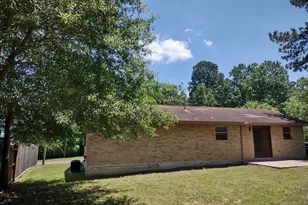 102 Libby Cir, Willis, TX 77378 - Photo 24