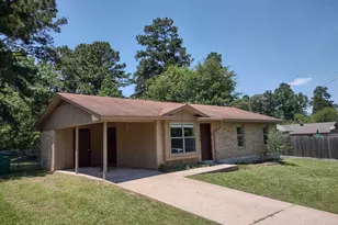 102 Libby Cir, Willis, TX 77378 - Photo 2