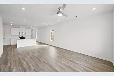 20023 Venetian Waters Drive, Hockley, TX 77447 - Photo 10