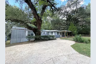 403 N Pitzer Street, Colmesneil, TX 75938 - Photo 1
