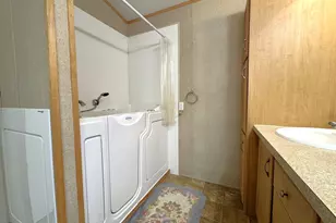 403 N Pitzer St, Colmesneil, TX 75938 - Photo 18