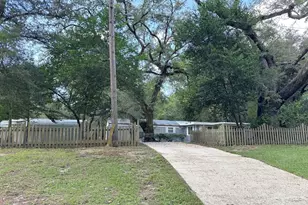 403 N Pitzer St, Colmesneil, TX 75938 - Photo 2