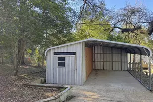 403 N Pitzer St, Colmesneil, TX 75938 - Photo 26