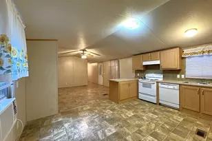 403 N Pitzer St, Colmesneil, TX 75938 - Photo 16