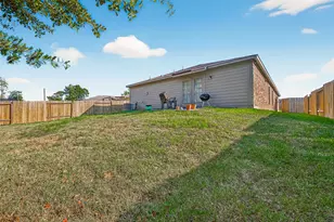 22514 Steel Blue Jaybird Dr, Hockley, TX 77447 - Photo 2