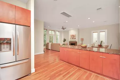 1118 Columbus Street #B, Houston, TX 77019 - Photo 12