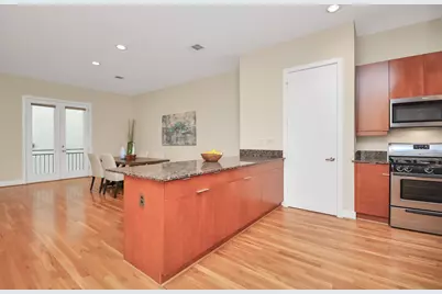 1118 Columbus Street #B, Houston, TX 77019 - Photo 10