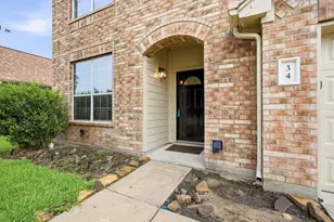 34 San Simeon Dr, Manvel, TX 77578 - Photo 1