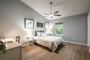 7931 Ellinger Ln, Houston, TX 77040 - Photo 16