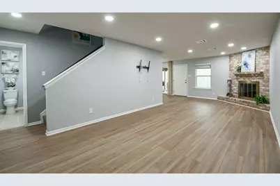7931 Ellinger Lane, Houston, TX 77040 - Photo 4