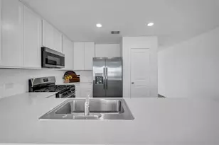 26710 Scarlet Willow Dr, Katy, TX 77493 - Photo 6