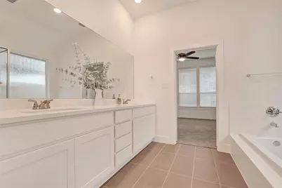 6027 Churchill Springs Lane, Fulshear, TX 77441 - Photo 18