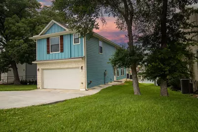 137 Capetown, Montgomery, TX 77356 - Photo 2