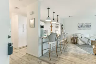 7312 Seawall Blvd, Galveston, TX 77551 - Photo 8