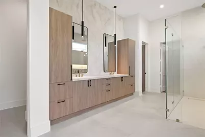 1916 Addison Road, Houston, TX 77030 - Photo 14