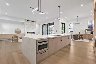 1916 Addison Rd, Houston, TX 77030 - Photo 8
