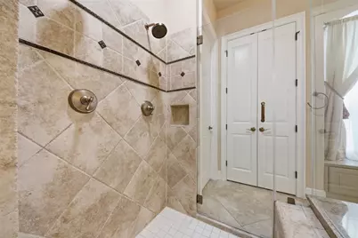 2300 Halls Creek Court, Friendswood, TX 77546 - Photo 16