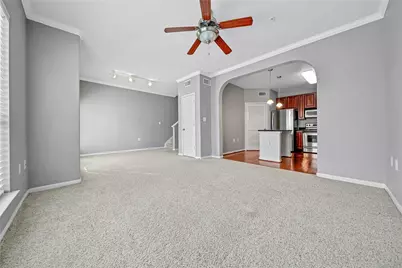 9200 Westheimer Road #1704, Houston, TX 77063 - Photo 4