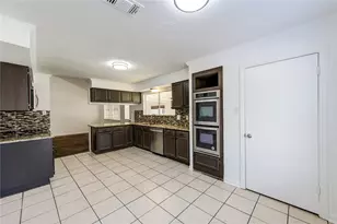 17811 Wake Ct, Crosby, TX 77532 - Photo 14