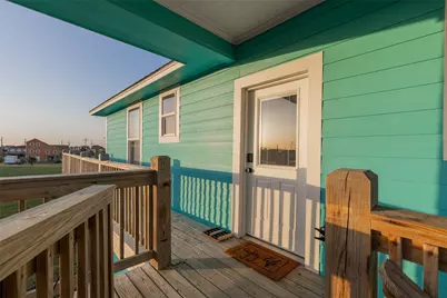 965 Gulf Shores Drive, Crystal Beach, TX 77650 - Photo 28