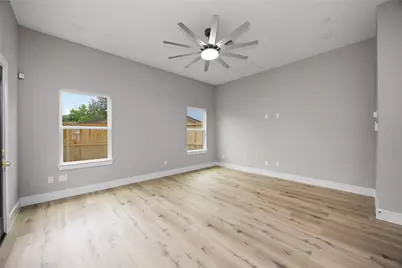 4201 Mallow Street, Houston, TX 77051 - Photo 10