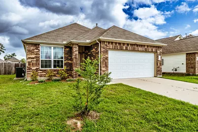108 Fallow Deer Drive, Huntsville, TX 77320 - Photo 1