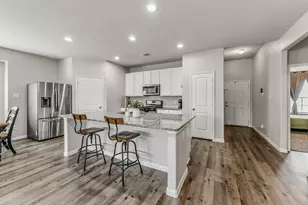108 Fallow Deer Dr, Huntsville, TX 77320 - Photo 4