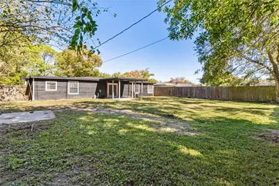 303 21st Avenue N, Texas City, TX 77590 - Photo 32
