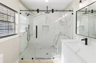 303 21st Ave N, Texas City, TX 77590 - Photo 30