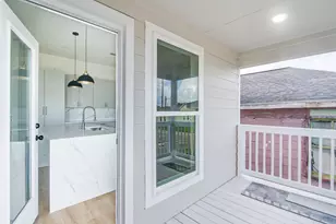 4025 Avenue M, Galveston, TX 77550 - Photo 6