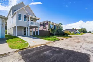 4025 Avenue M, Galveston, TX 77550 - Photo 32