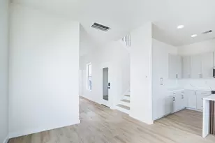 4025 Avenue M, Galveston, TX 77550 - Photo 18