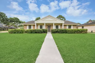 15703 El Camino Real, Houston, TX 77062 - Photo 1