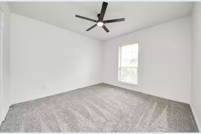 15703 El Camino Real, Houston, TX 77062 - Photo 16