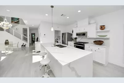 9618 Bayou Brook Street, Houston, TX 77063 - Photo 14