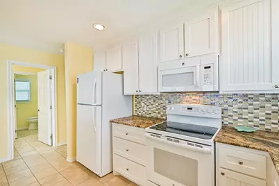 4222 Spanish Main, Jamaica Beach, TX 77554 - Photo 14