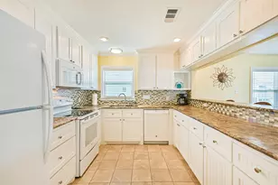 4222 Spanish Main, Jamaica Beach, TX 77554 - Photo 12