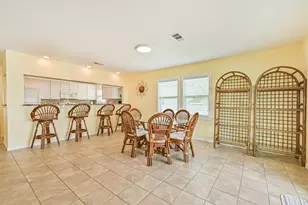 4222 Spanish Main, Jamaica Beach, TX 77554 - Photo 8