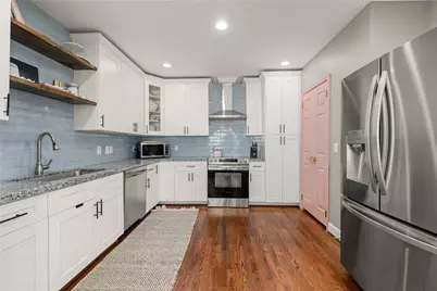 814 Barkley Street, Houston, TX 77022 - Photo 8