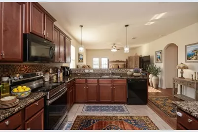 9803 Garnet Grove Drive, Rosharon, TX 77583 - Photo 6