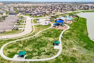 9803 Garnet Grove Dr, Rosharon, TX 77583 - Photo 22
