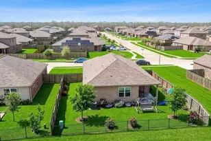 9803 Garnet Grove Dr, Rosharon, TX 77583 - Photo 26