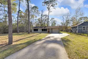 3122 Ash Dr, Dickinson, TX 77539 - Photo 2