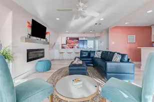 21239 Gulf Dr, Galveston, TX 77554 - Photo 10