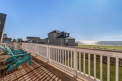 21239 Gulf Drive, Galveston, TX 77554 - Photo 36