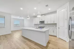 4116 Silver Falls Ln, League City, TX 77573 - Photo 8
